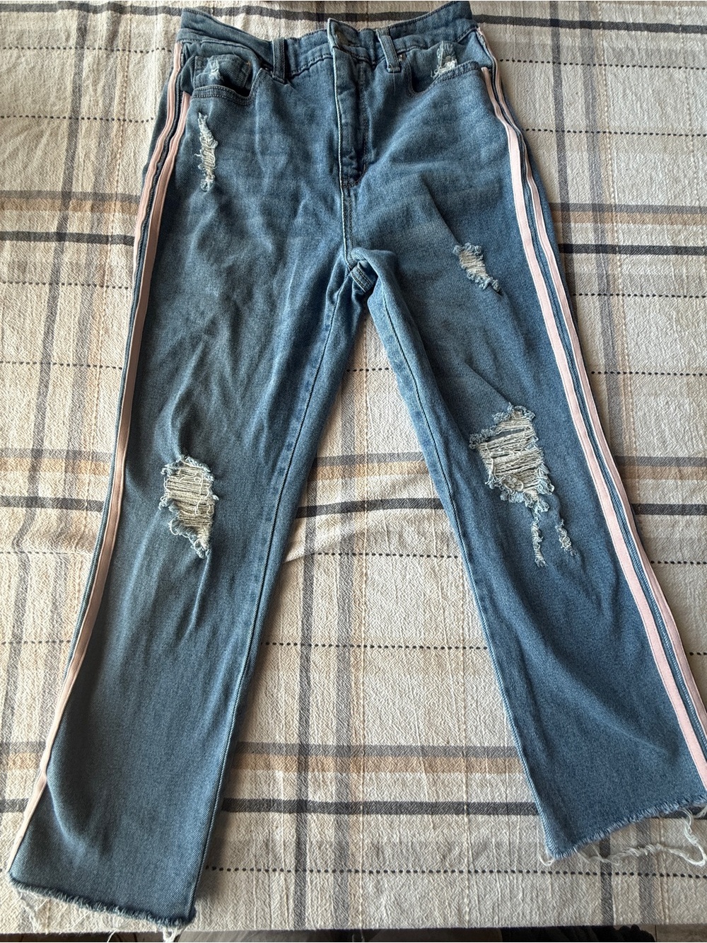 wild fable Blue Distressed Jeans with Pink Side Stripes